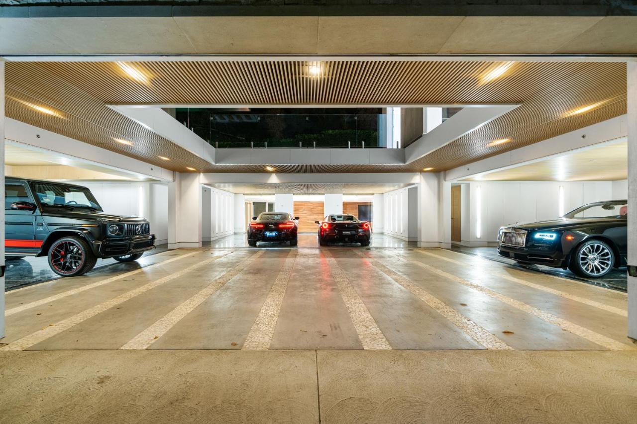 Ultra Modern Sunset Strip Mansion
