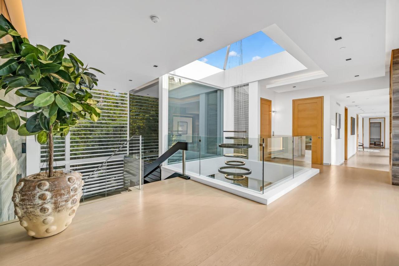 Ultra Modern Sunset Strip Mansion Los Angeles