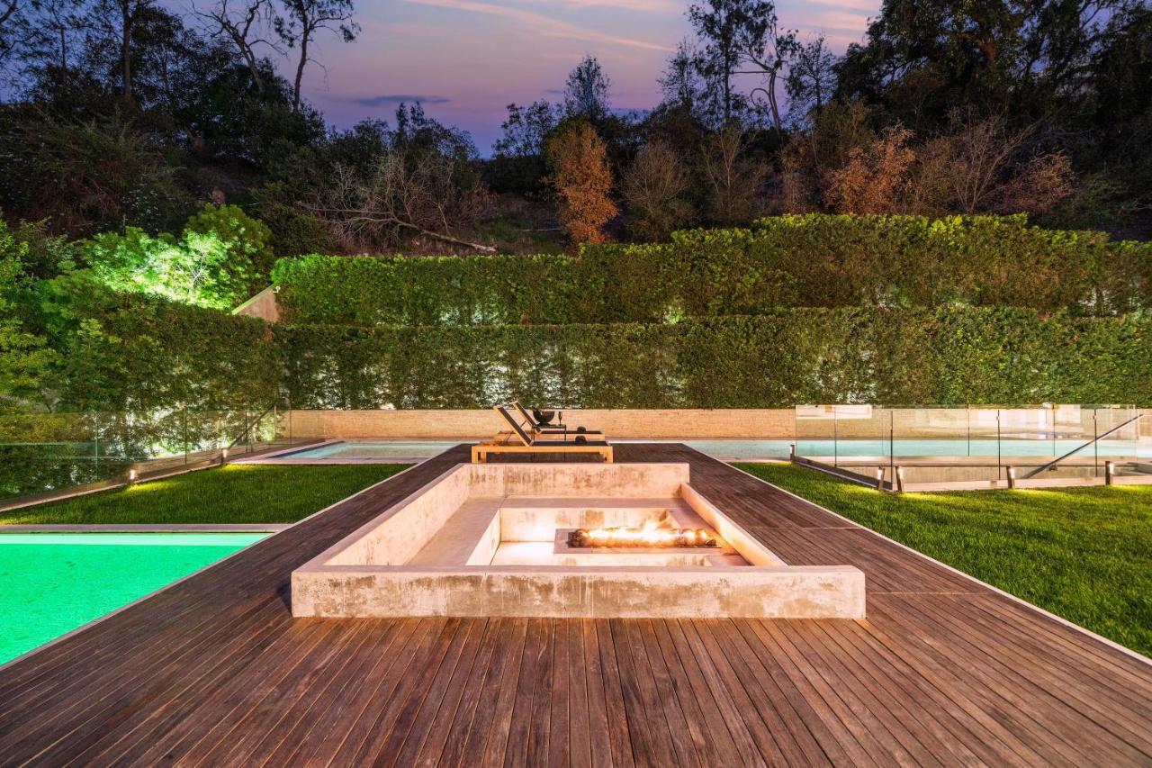 Ultra Modern Sunset Strip Mansion *